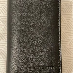 NWT coach black leather wallet Trifold